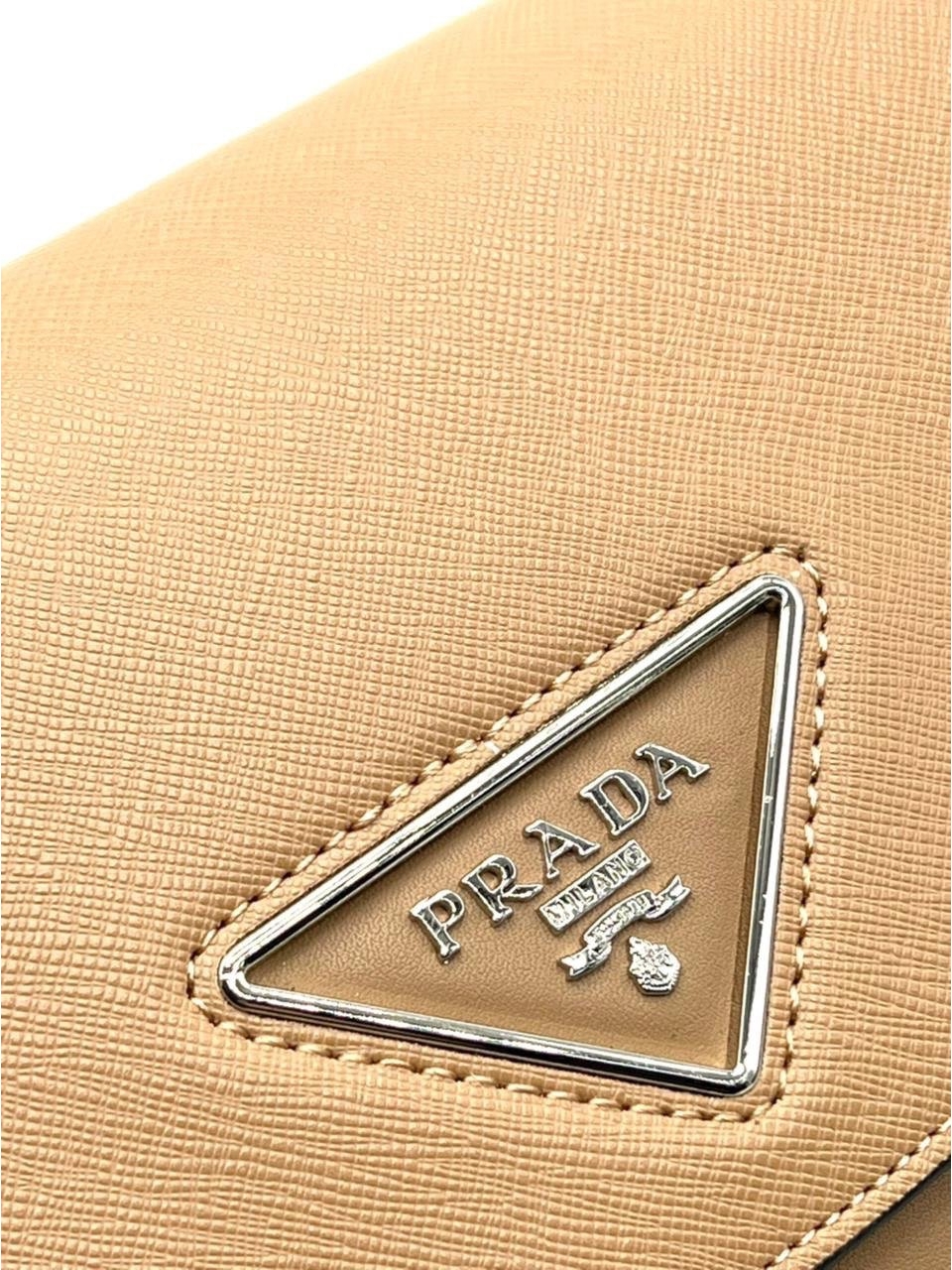 Сумка Prada