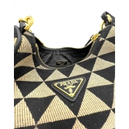 Сумка Prada