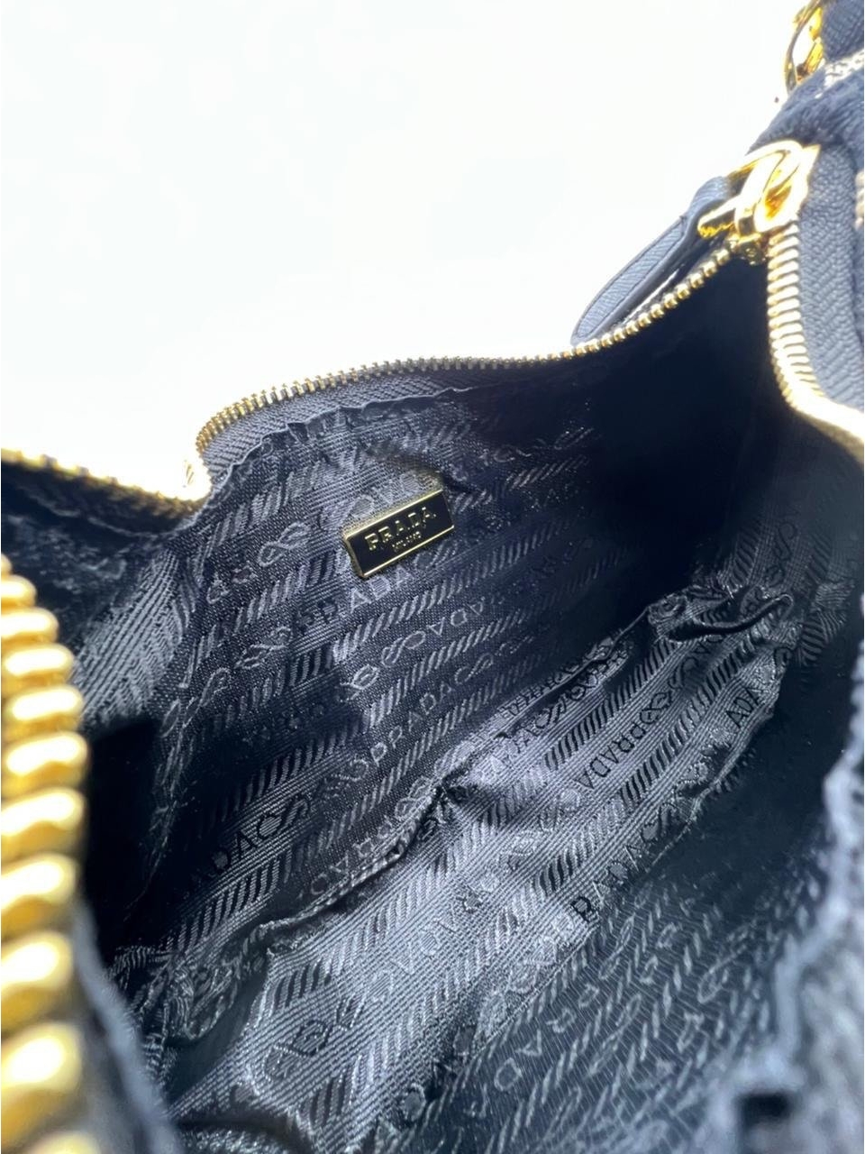Сумка Prada